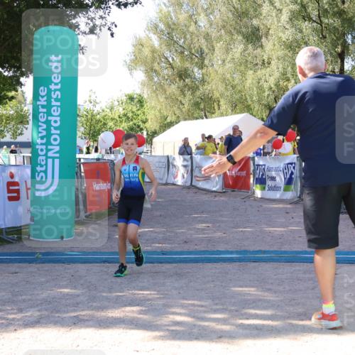 07.09.2025 - 19. Norderstedt Triathlon Zöllner http://msf.ph/oto/8775284 07.09.2025 11:15:41 Ziel 98 meine-sportfotos.de