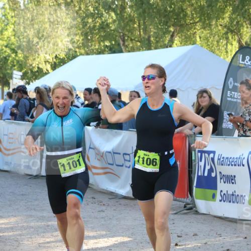 07.09.2025 - 19. Norderstedt Triathlon Zöllner http://msf.ph/oto/8775319 07.09.2025 17:00:29 Ziel 1101, 1106 meine-sportfotos.de
