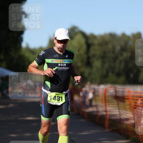 07.09.2025 - 19. Norderstedt Triathlon Michael Strokosch http://msf.ph/oto/8775349 07.09.2025 15:45:11 Laufen 1481 meine-sportfotos.de