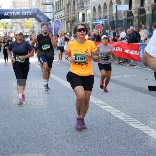 07.09.2025 - BARMER Alsterlauf Strokosch-Dieckow http://msf.ph/oto/8775362 07.09.2025 10:08:16 Ziel 2161, 2480, 2591, 2648, 2654, 2828, 3285, 3408, 3550, 3902, 4217, 4332, 4506, 4778, 5244, 5251, 5287, 5310, 5336, 5536, 5651, 5746, 6109, 6179, 8169, 8171, 8237, 8253 meine-sportfotos.de