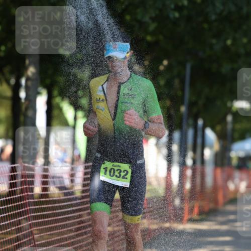 07.09.2025 - 19. Norderstedt Triathlon Michael Strokosch http://msf.ph/oto/8775381 07.09.2025 15:45:33 Laufen  meine-sportfotos.de