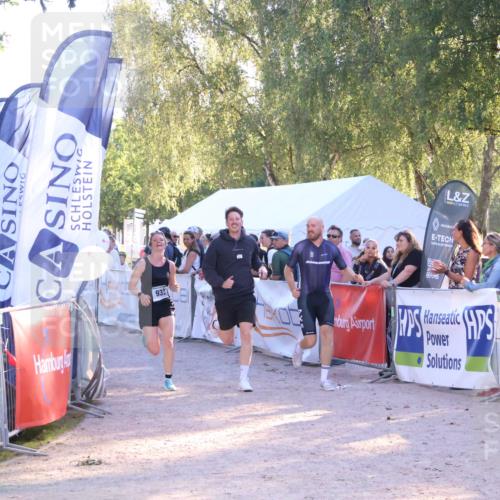 07.09.2025 - 19. Norderstedt Triathlon Zöllner http://msf.ph/oto/8775391 07.09.2025 17:00:38 Ziel 938 meine-sportfotos.de