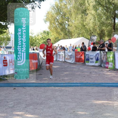 07.09.2025 - 19. Norderstedt Triathlon Zöllner http://msf.ph/oto/8775397 07.09.2025 11:45:03 Ziel 1163 meine-sportfotos.de