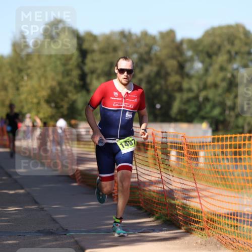07.09.2025 - 19. Norderstedt Triathlon Michael Strokosch http://msf.ph/oto/8775442 07.09.2025 15:45:46 Laufen 1485, 1497 meine-sportfotos.de