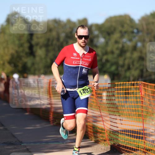 07.09.2025 - 19. Norderstedt Triathlon Michael Strokosch http://msf.ph/oto/8775457 07.09.2025 15:45:46 Laufen 1485, 1497 meine-sportfotos.de