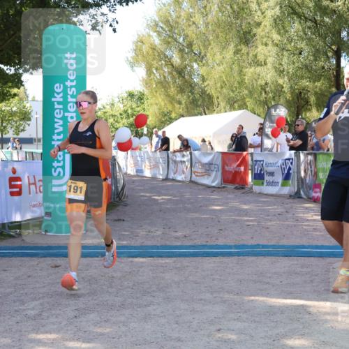 07.09.2025 - 19. Norderstedt Triathlon Zöllner http://msf.ph/oto/8775502 07.09.2025 11:47:22 Ziel 1191 meine-sportfotos.de
