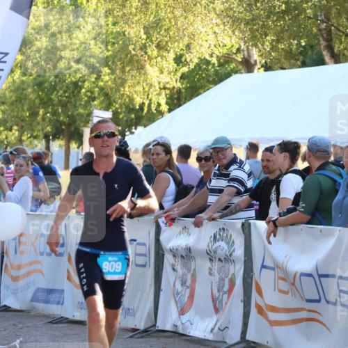 07.09.2025 - 19. Norderstedt Triathlon Zöllner http://msf.ph/oto/8775523 07.09.2025 17:01:34 Ziel 909 meine-sportfotos.de