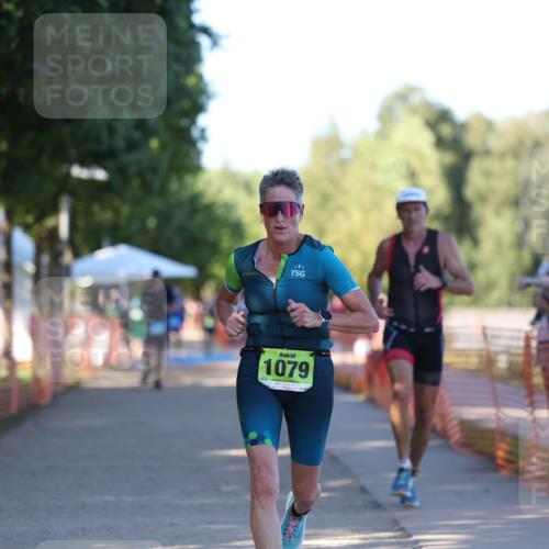 07.09.2025 - 19. Norderstedt Triathlon Michael Strokosch http://msf.ph/oto/8775526 07.09.2025 16:43:56 Laufen 415, 1079 meine-sportfotos.de
