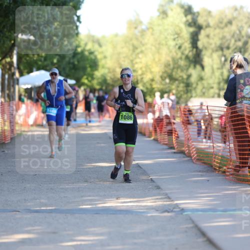 07.09.2025 - 19. Norderstedt Triathlon Michael Strokosch http://msf.ph/oto/8775563 07.09.2025 16:44:24 Laufen 1086, 1449 meine-sportfotos.de