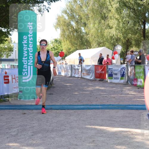 07.09.2025 - 19. Norderstedt Triathlon Zöllner http://msf.ph/oto/8775619 07.09.2025 11:49:20 Ziel 1171 meine-sportfotos.de