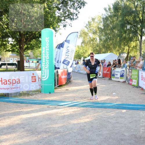 07.09.2025 - 19. Norderstedt Triathlon Zöllner http://msf.ph/oto/8775676 07.09.2025 17:02:38 Ziel 1509 meine-sportfotos.de