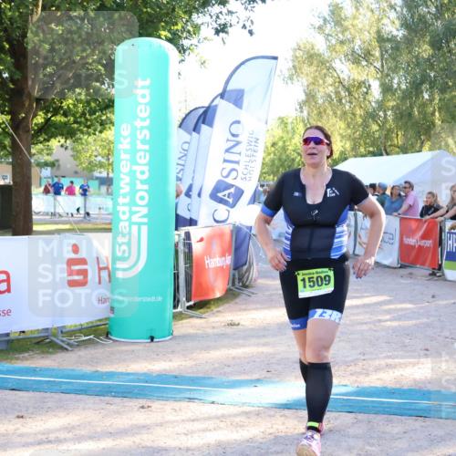 07.09.2025 - 19. Norderstedt Triathlon Zöllner http://msf.ph/oto/8775693 07.09.2025 17:02:39 Ziel 1509 meine-sportfotos.de
