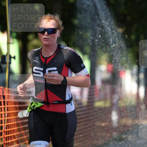 07.09.2025 - 19. Norderstedt Triathlon Michael Strokosch http://msf.ph/oto/8775753 07.09.2025 15:46:20 Laufen 446, 447 meine-sportfotos.de