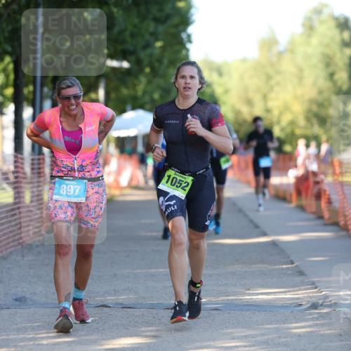 07.09.2025 - 19. Norderstedt Triathlon Michael Strokosch http://msf.ph/oto/8775770 07.09.2025 16:44:58 Laufen 509, 897, 930, 1052, 1072, 1101, 1569 meine-sportfotos.de