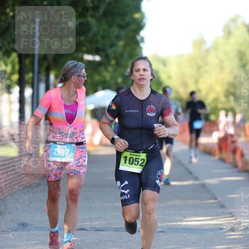 07.09.2025 - 19. Norderstedt Triathlon Michael Strokosch http://msf.ph/oto/8775778 07.09.2025 16:44:58 Laufen 509, 897, 930, 1052, 1072, 1101, 1569 meine-sportfotos.de