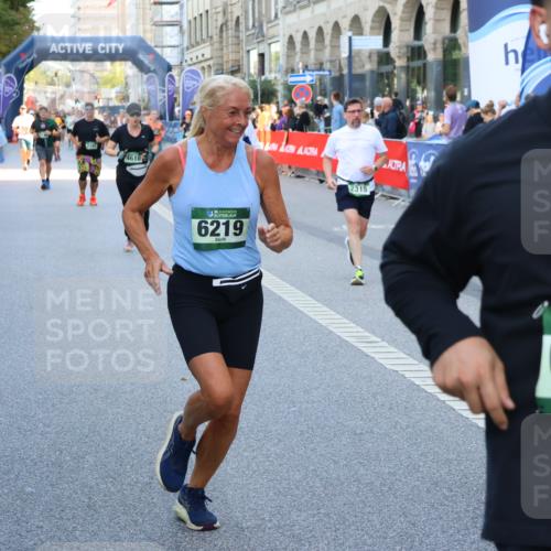 07.09.2025 - BARMER Alsterlauf Strokosch-Dieckow http://msf.ph/oto/8775794 07.09.2025 10:07:59 Ziel 2360, 2782, 2933, 3041, 3234, 3477, 4086, 4087, 4088, 4217, 4449, 4450, 5053, 5139, 5140, 5404, 5902, 5986, 6099, 6210, 8164, 8244 meine-sportfotos.de