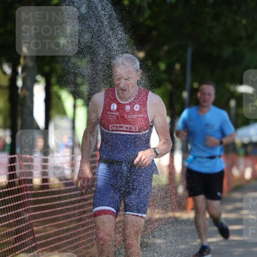 07.09.2025 - 19. Norderstedt Triathlon Michael Strokosch http://msf.ph/oto/8775838 07.09.2025 15:46:41 Laufen 427, 967 meine-sportfotos.de