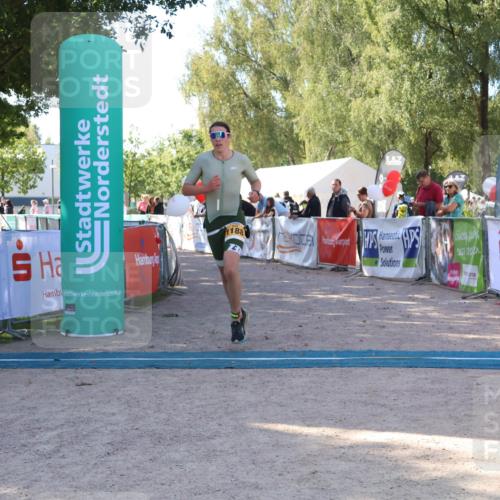 07.09.2025 - 19. Norderstedt Triathlon Zöllner http://msf.ph/oto/8775875 07.09.2025 11:52:48 Ziel 1188 meine-sportfotos.de