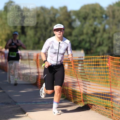 07.09.2025 - 19. Norderstedt Triathlon Michael Strokosch http://msf.ph/oto/8775902 07.09.2025 15:46:57 Laufen 448, 462, 465 meine-sportfotos.de