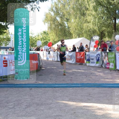 07.09.2025 - 19. Norderstedt Triathlon Zöllner http://msf.ph/oto/8775929 07.09.2025 11:54:07 Ziel 1180 meine-sportfotos.de