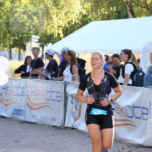 07.09.2025 - 19. Norderstedt Triathlon Zöllner http://msf.ph/oto/8775964 07.09.2025 17:05:52 Ziel 887 meine-sportfotos.de