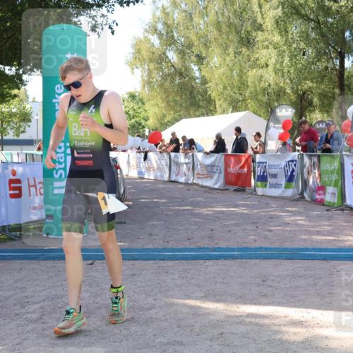 07.09.2025 - 19. Norderstedt Triathlon Zöllner http://msf.ph/oto/8775967 07.09.2025 11:54:10 Ziel 1180 meine-sportfotos.de
