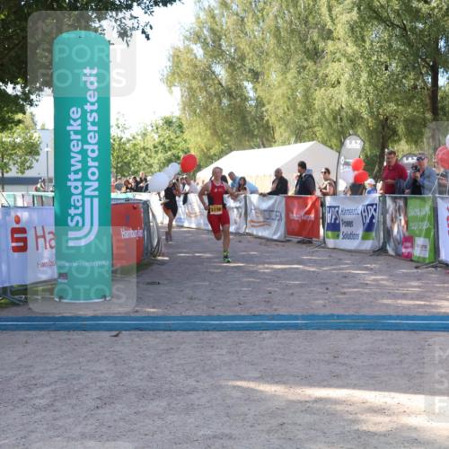 07.09.2025 - 19. Norderstedt Triathlon Zöllner http://msf.ph/oto/8775973 07.09.2025 11:54:22 Ziel 1168, 1196 meine-sportfotos.de