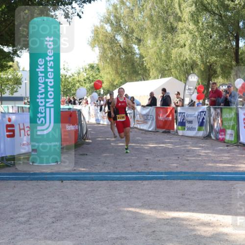 07.09.2025 - 19. Norderstedt Triathlon Zöllner http://msf.ph/oto/8775981 07.09.2025 11:54:23 Ziel 1168, 1196 meine-sportfotos.de