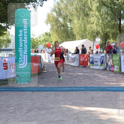 07.09.2025 - 19. Norderstedt Triathlon Zöllner http://msf.ph/oto/8775987 07.09.2025 11:54:23 Ziel 1168, 1196 meine-sportfotos.de