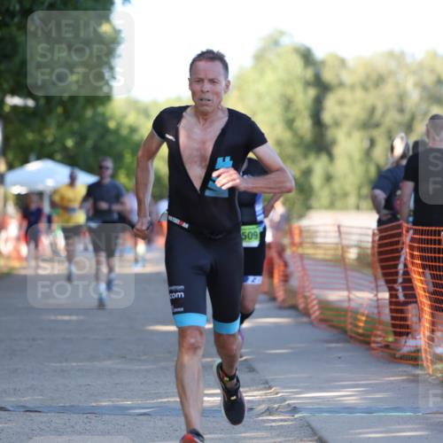 07.09.2025 - 19. Norderstedt Triathlon Michael Strokosch http://msf.ph/oto/8775994 07.09.2025 16:45:49 Laufen 951, 954, 1509, 1621 meine-sportfotos.de