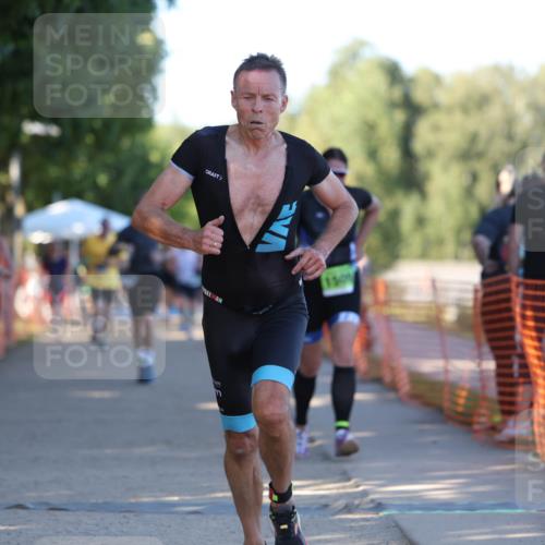 07.09.2025 - 19. Norderstedt Triathlon Michael Strokosch http://msf.ph/oto/8775997 07.09.2025 16:45:49 Laufen 951, 954, 1509, 1621 meine-sportfotos.de