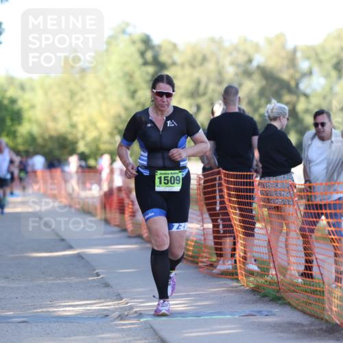 07.09.2025 - 19. Norderstedt Triathlon Michael Strokosch http://msf.ph/oto/8776014 07.09.2025 16:45:51 Laufen 949, 951, 954, 1509, 1621 meine-sportfotos.de