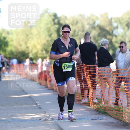 07.09.2025 - 19. Norderstedt Triathlon Michael Strokosch http://msf.ph/oto/8776017 07.09.2025 16:45:51 Laufen 949, 951, 954, 1509, 1621 meine-sportfotos.de
