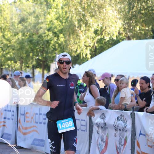 07.09.2025 - 19. Norderstedt Triathlon Zöllner http://msf.ph/oto/8776029 07.09.2025 17:06:02 Ziel 1108, 1409 meine-sportfotos.de