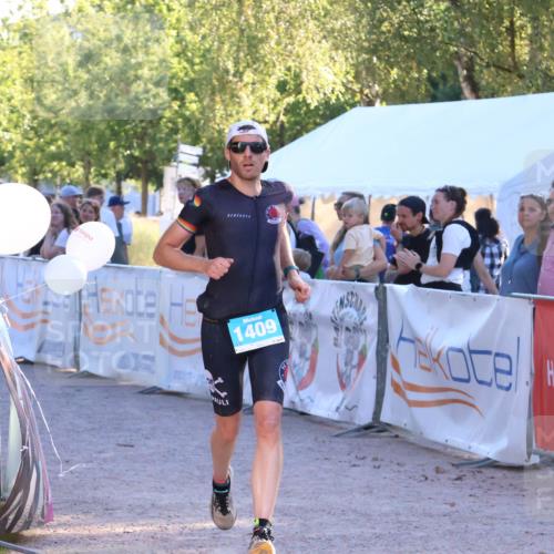 07.09.2025 - 19. Norderstedt Triathlon Zöllner http://msf.ph/oto/8776036 07.09.2025 17:06:03 Ziel 1108, 1409 meine-sportfotos.de