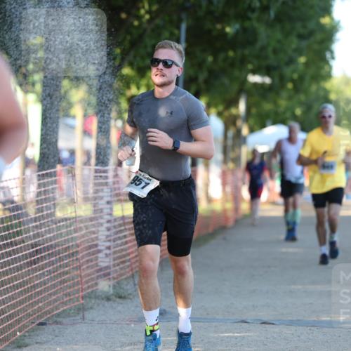 07.09.2025 - 19. Norderstedt Triathlon Michael Strokosch http://msf.ph/oto/8776044 07.09.2025 16:45:55 Laufen 949, 951, 956, 1509, 1601 meine-sportfotos.de