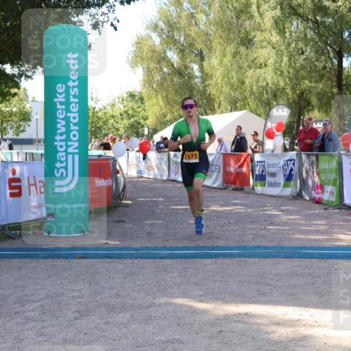 07.09.2025 - 19. Norderstedt Triathlon Zöllner http://msf.ph/oto/8776065 07.09.2025 11:55:51 Ziel 1173, 1202 meine-sportfotos.de
