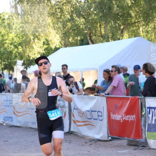 07.09.2025 - 19. Norderstedt Triathlon Zöllner http://msf.ph/oto/8776067 07.09.2025 17:06:29 Ziel 1411 meine-sportfotos.de