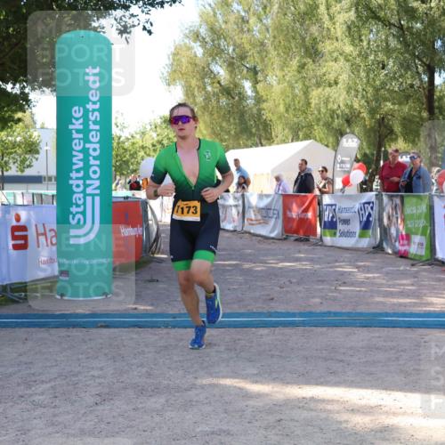 07.09.2025 - 19. Norderstedt Triathlon Zöllner http://msf.ph/oto/8776077 07.09.2025 11:55:52 Ziel 1173, 1202 meine-sportfotos.de