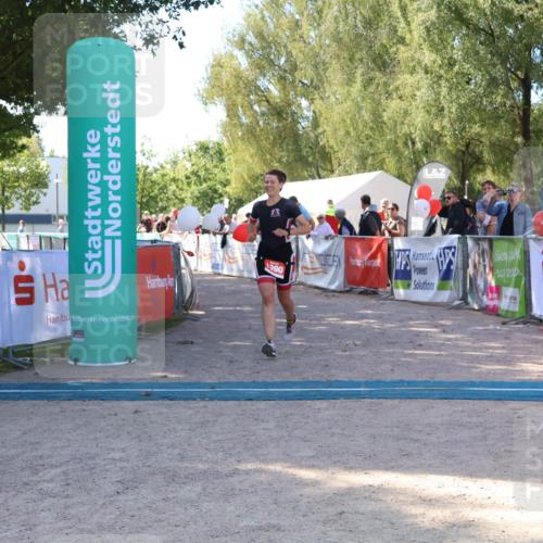 07.09.2025 - 19. Norderstedt Triathlon Zöllner http://msf.ph/oto/8776088 07.09.2025 11:56:15 Ziel 1390 meine-sportfotos.de