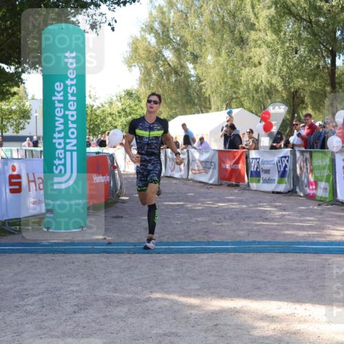07.09.2025 - 19. Norderstedt Triathlon Zöllner http://msf.ph/oto/8776126 07.09.2025 11:56:48 Ziel 1175 meine-sportfotos.de