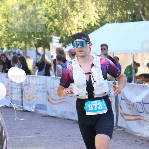 07.09.2025 - 19. Norderstedt Triathlon Zöllner http://msf.ph/oto/8776154 07.09.2025 17:06:39 Ziel 873 meine-sportfotos.de