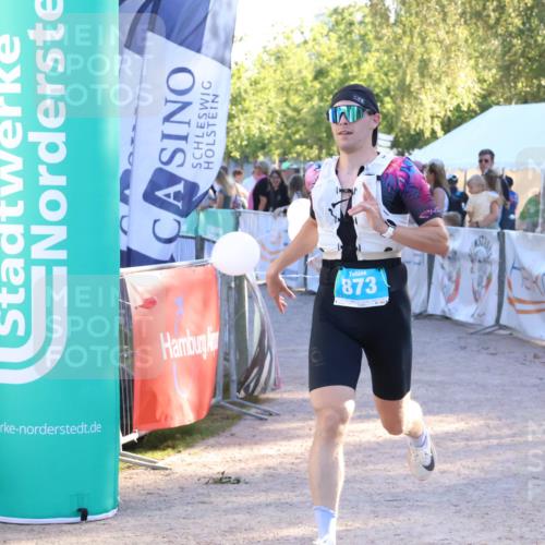 07.09.2025 - 19. Norderstedt Triathlon Zöllner http://msf.ph/oto/8776161 07.09.2025 17:06:39 Ziel 873 meine-sportfotos.de