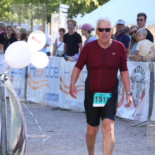 07.09.2025 - 19. Norderstedt Triathlon Zöllner http://msf.ph/oto/8776183 07.09.2025 17:07:20 Ziel  meine-sportfotos.de