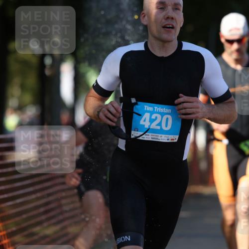 07.09.2025 - 19. Norderstedt Triathlon Michael Strokosch http://msf.ph/oto/8776186 07.09.2025 15:47:23 Laufen 420 meine-sportfotos.de