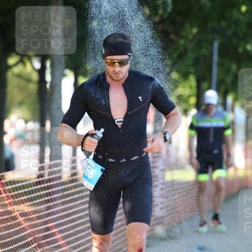 07.09.2025 - 19. Norderstedt Triathlon Michael Strokosch http://msf.ph/oto/8776198 07.09.2025 16:46:29 Laufen 397, 503, 866, 887, 1415 meine-sportfotos.de