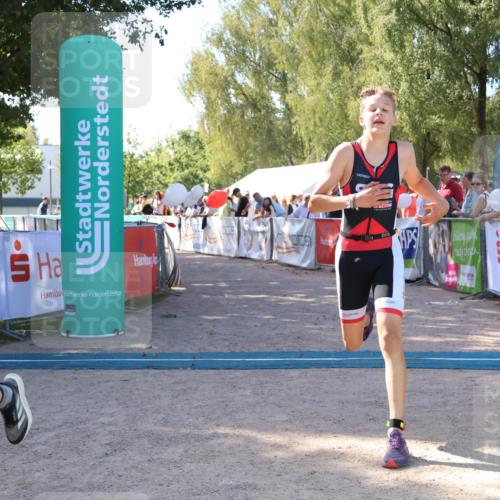 07.09.2025 - 19. Norderstedt Triathlon Zöllner http://msf.ph/oto/8776215 07.09.2025 11:57:41 Ziel 1162, 1199 meine-sportfotos.de