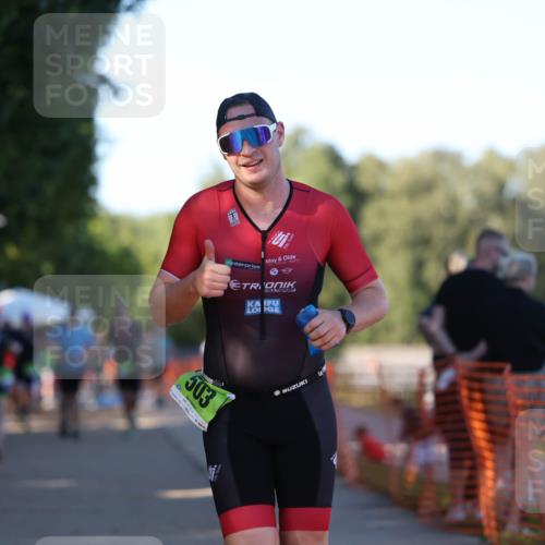07.09.2025 - 19. Norderstedt Triathlon Michael Strokosch http://msf.ph/oto/8776242 07.09.2025 16:46:34 Laufen 397, 503, 1087, 1616 meine-sportfotos.de