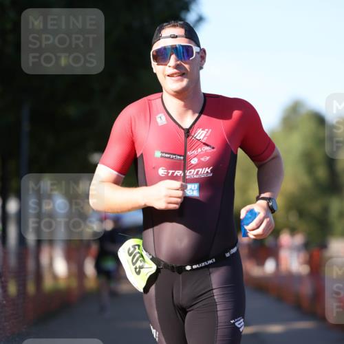07.09.2025 - 19. Norderstedt Triathlon Michael Strokosch http://msf.ph/oto/8776246 07.09.2025 16:46:35 Laufen 397, 503, 1087, 1616 meine-sportfotos.de