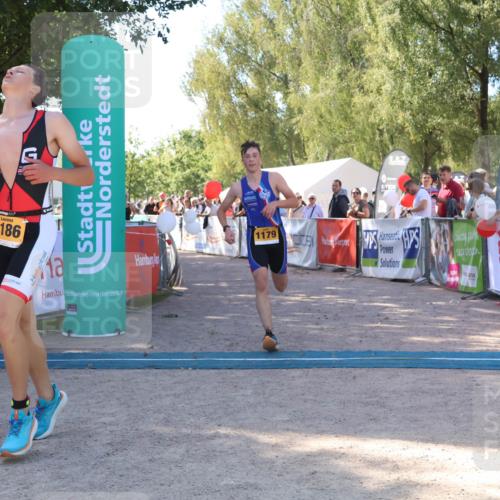 07.09.2025 - 19. Norderstedt Triathlon Zöllner http://msf.ph/oto/8776252 07.09.2025 11:58:13 Ziel 1179, 1186, 1211 meine-sportfotos.de